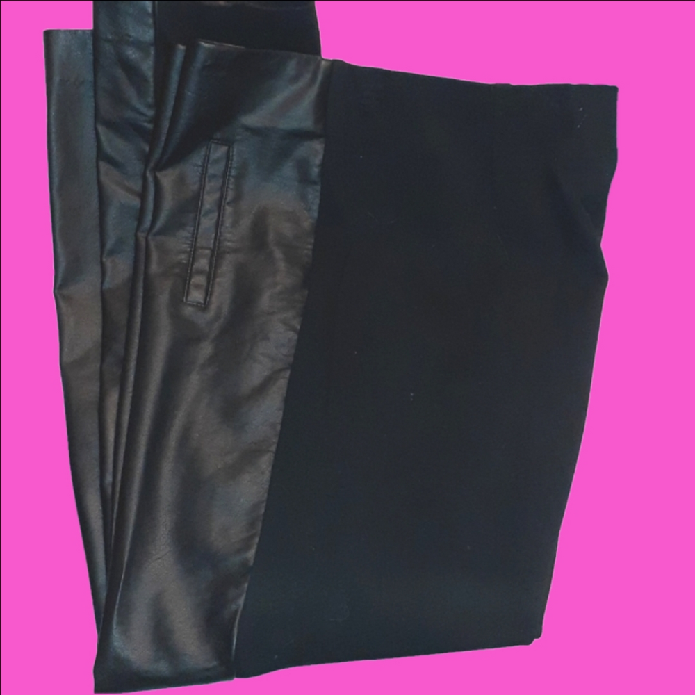 Fun Fun Fun Faux Leather  Stretch Nwot